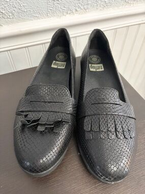 FitFlop Black Faux Snakeskin Kiltie Loafers